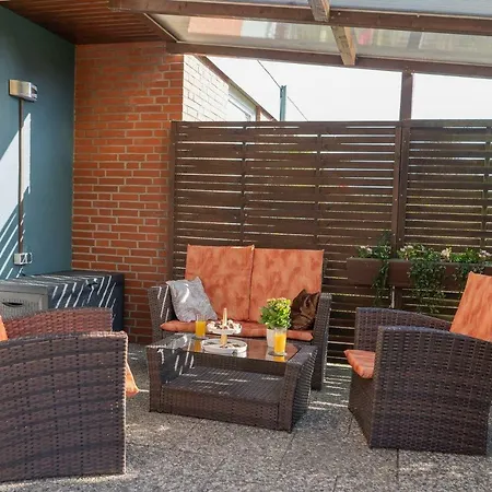 Semesterbostad Ferienhaus Mowenblick