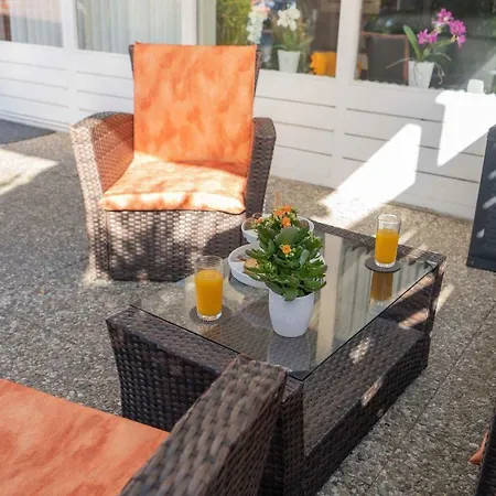 Semesterbostad Ferienhaus Mowenblick